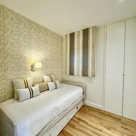 Ricardo Soriano 45 Center With Pool - Eaw Homes Apartment *